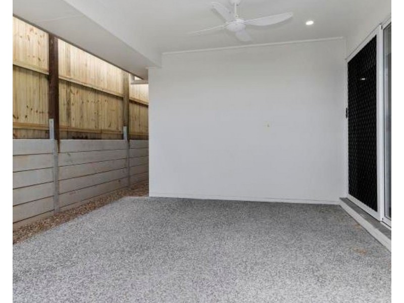 18 Carnelian Street, Collingwood Park QLD 4301