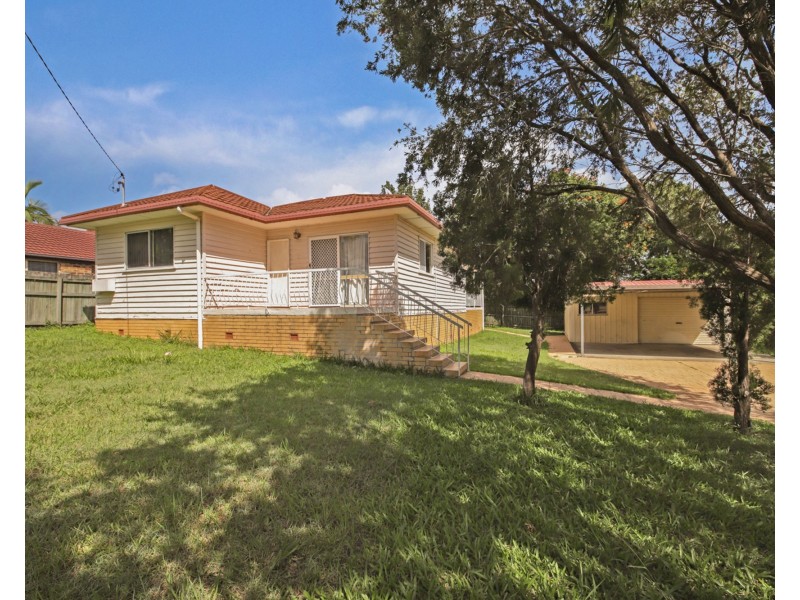 32 Fort Rd, Oxley QLD 4075
