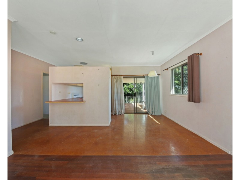 32 Fort Rd, Oxley QLD 4075