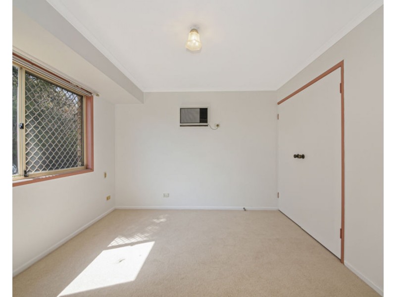 9 Highbury Drive, Redbank Plains QLD 4301