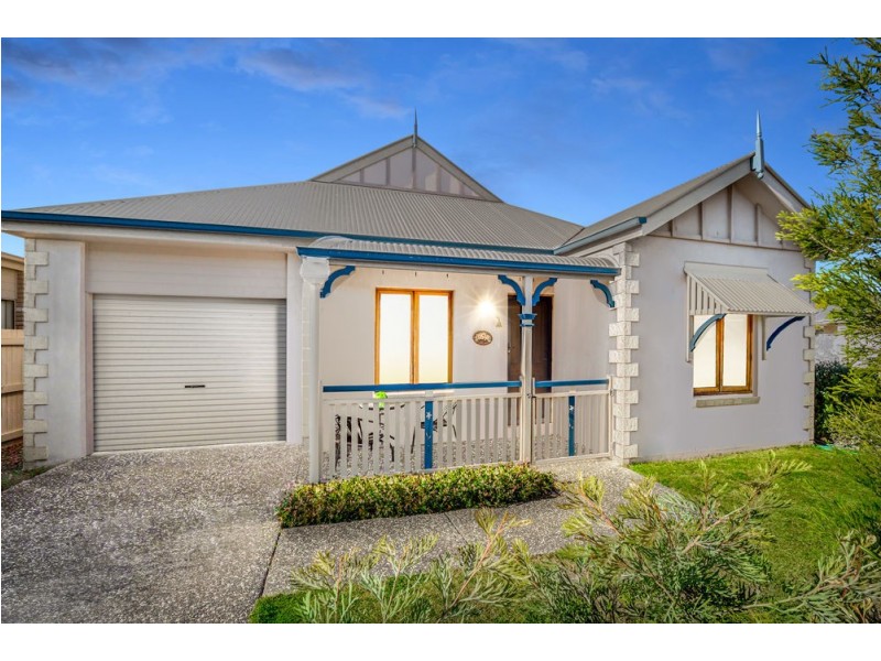 88 Park Edge Drive, Springfield Lakes QLD 4300