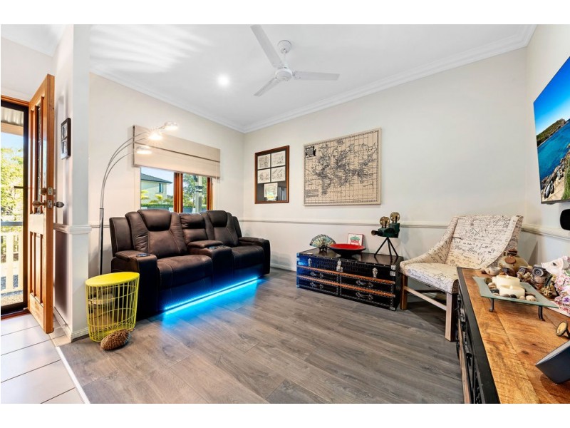 88 Park Edge Drive, Springfield Lakes QLD 4300