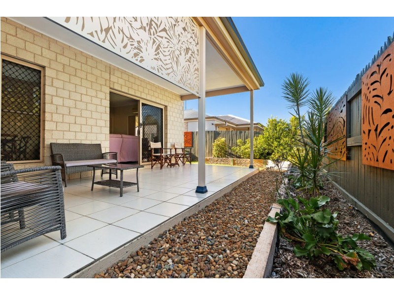88 Park Edge Drive, Springfield Lakes QLD 4300