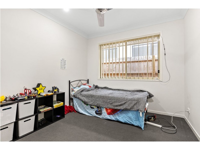 17 Jaffray Street, Bellbird Park QLD 4300