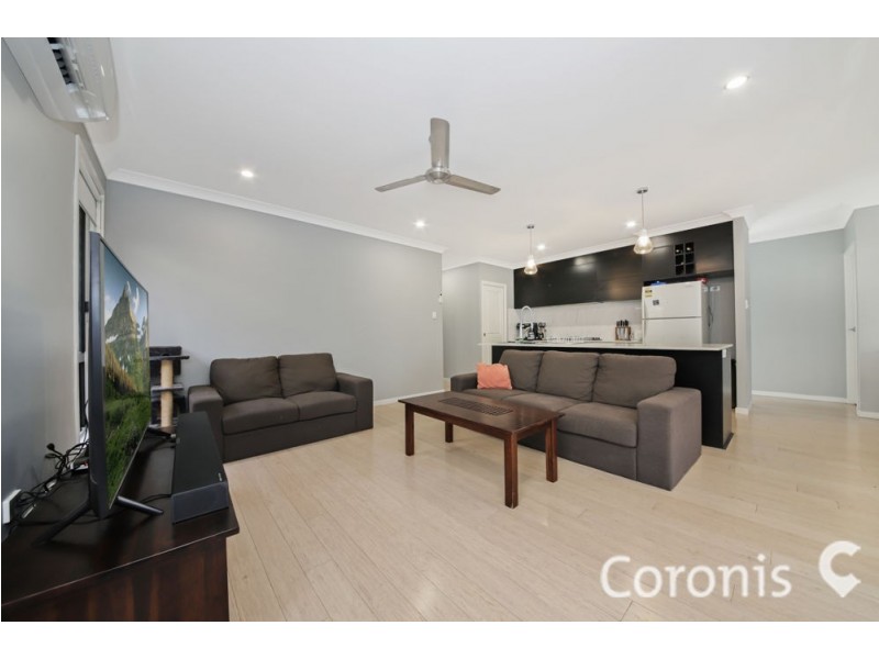 197 Woodline Drive, Spring Mountain QLD 4124