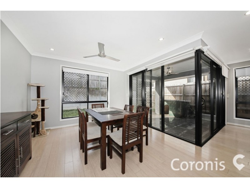 197 Woodline Drive, Spring Mountain QLD 4124