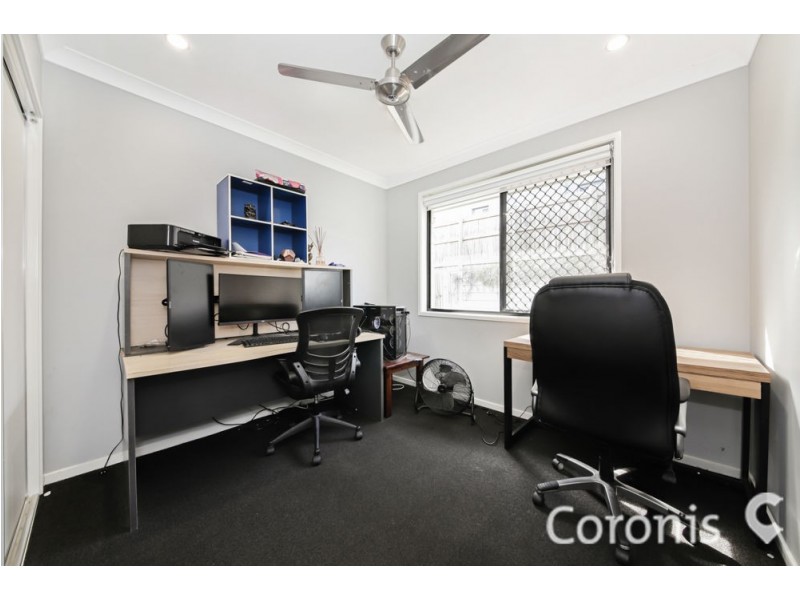 197 Woodline Drive, Spring Mountain QLD 4124