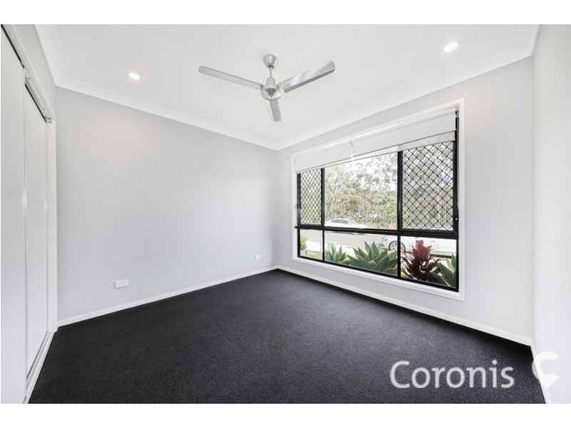 197 Woodline Drive, Spring Mountain QLD 4124