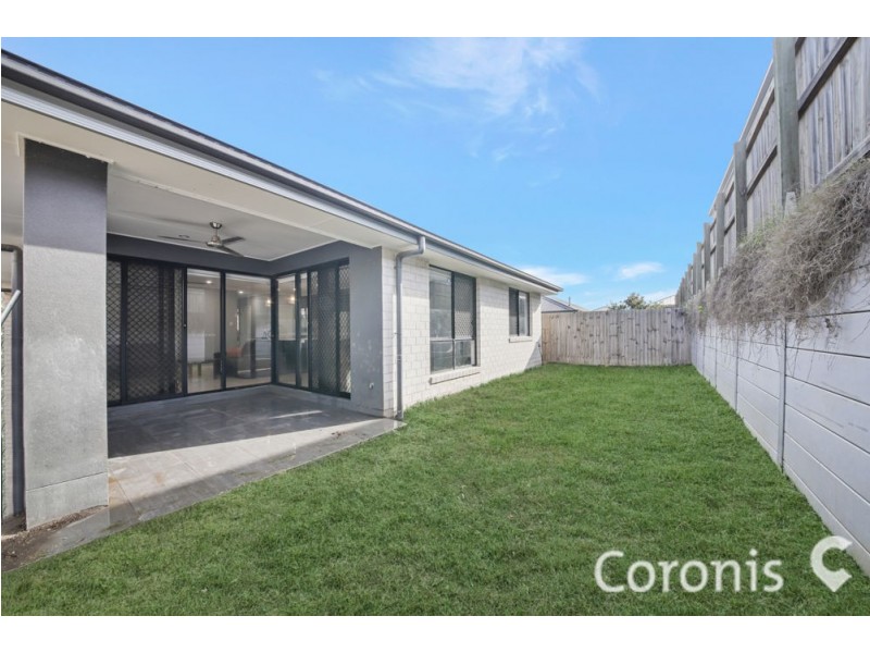 197 Woodline Drive, Spring Mountain QLD 4124