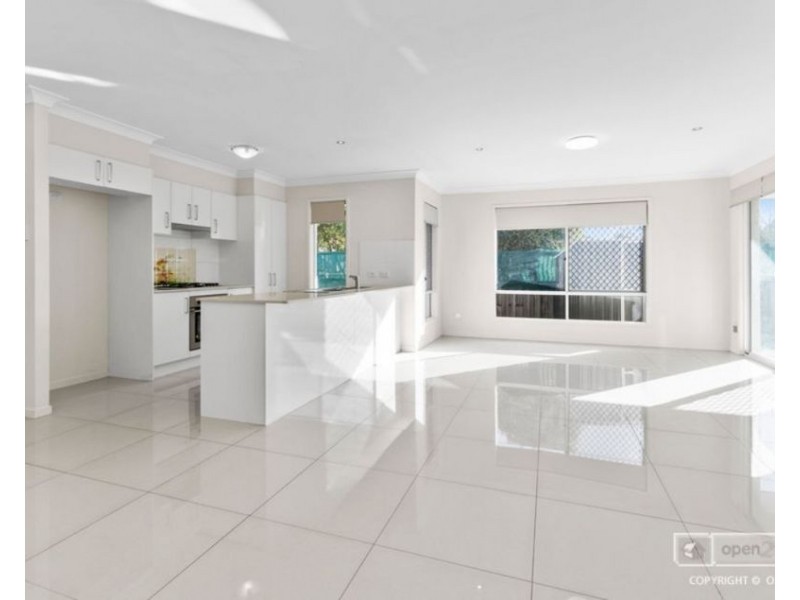 48 Cordeaux Crescent, Redbank Plains QLD 4301
