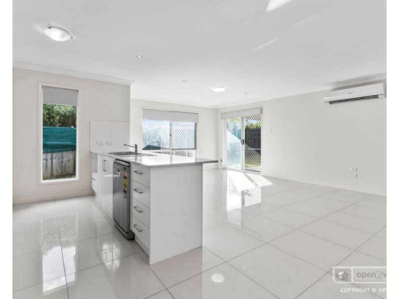 48 Cordeaux Crescent, Redbank Plains QLD 4301