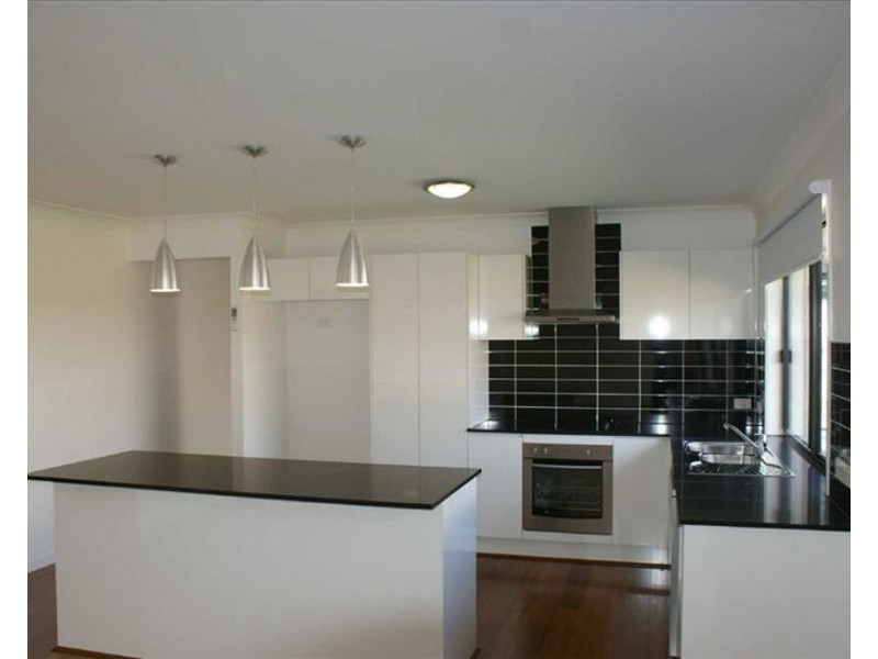 20 Mallee Crt, Moggill QLD 4070