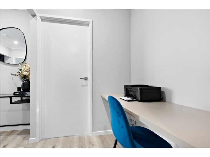 10 Roberts Crescent, Bellbird Park QLD 4300