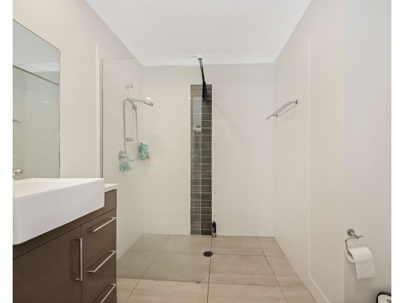 5/70 Willow Road, Redbank Plains QLD 4301