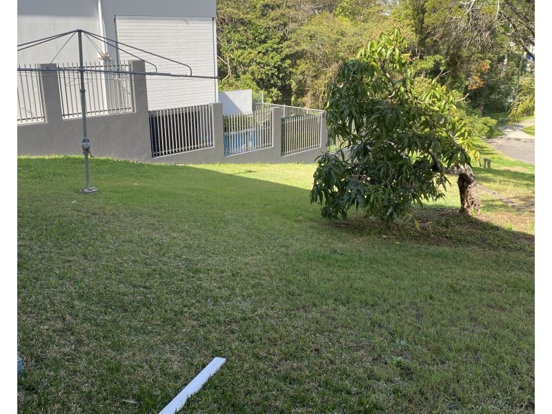 69 Brown Parade, Ashgrove QLD 4060