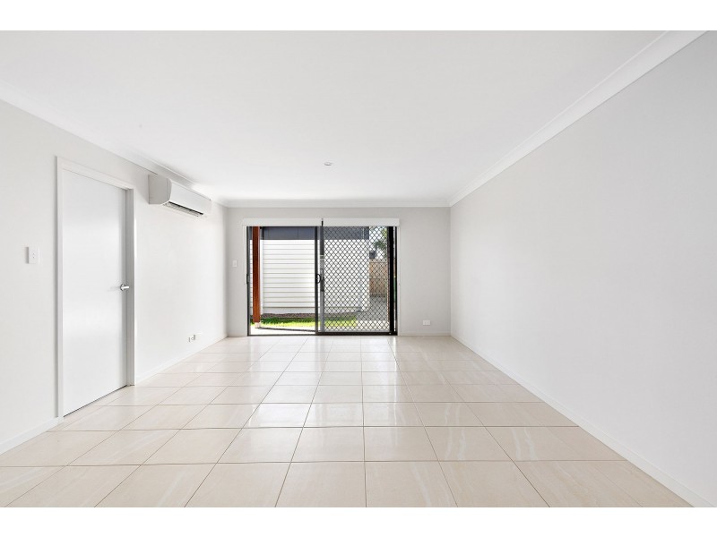 12 Limmen  Crescent, South Ripley QLD 4306