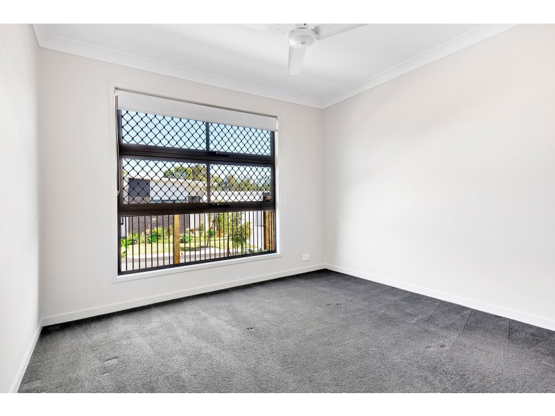12 Limmen  Crescent, South Ripley QLD 4306