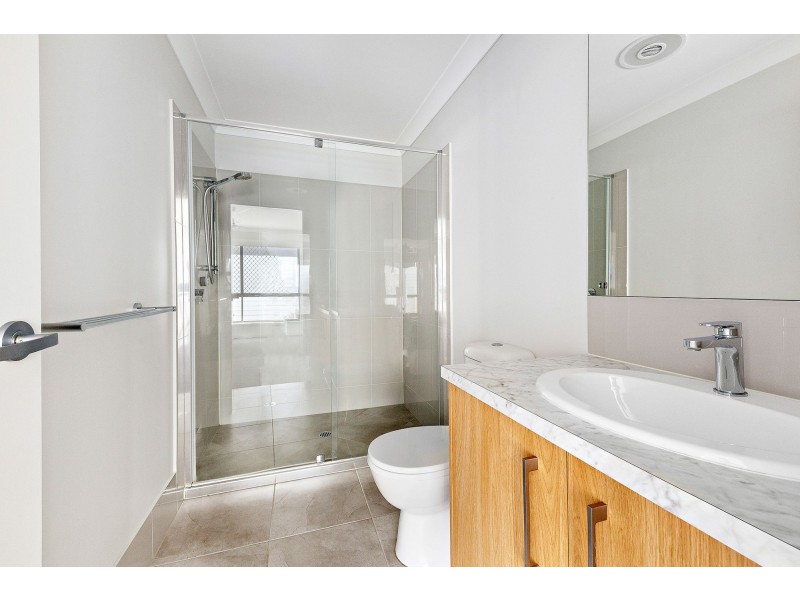 12 Limmen  Crescent, South Ripley QLD 4306