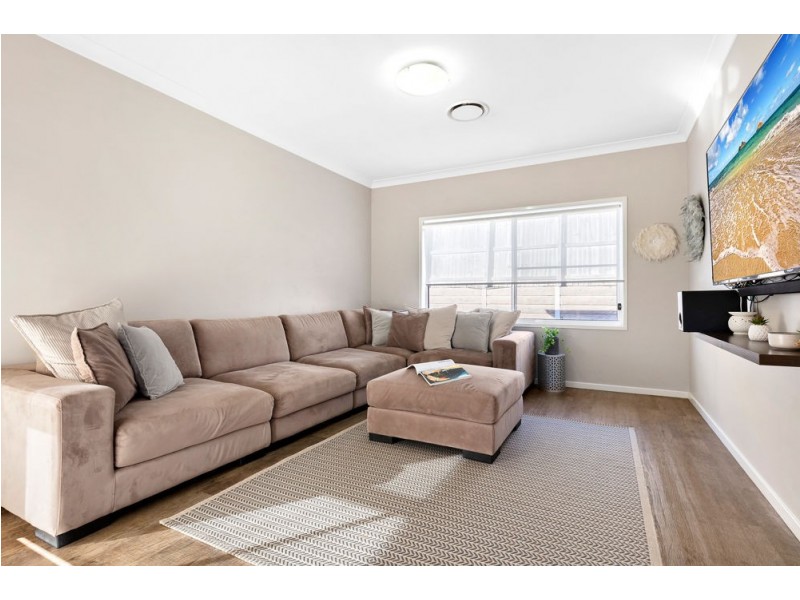 14 Abbot Circuit, Bellbird Park QLD 4300