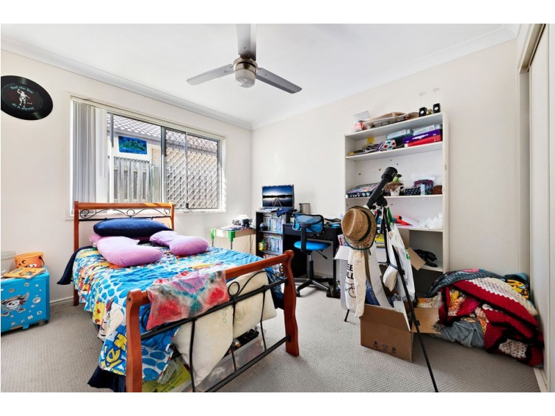 6 Raleigh Place, Redbank Plains QLD 4301