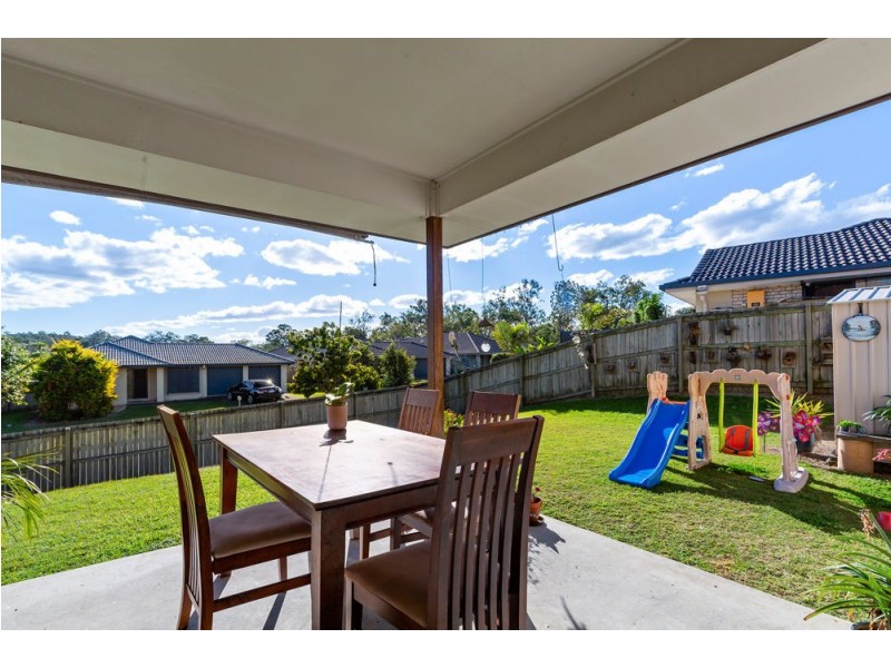 2 Starlight Court, Springfield QLD 4300