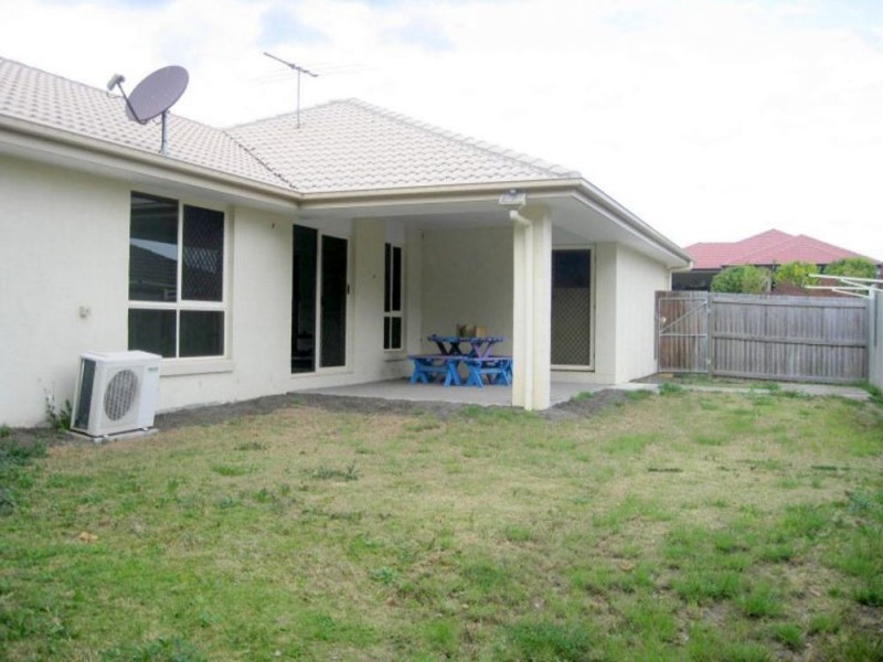 11 Peggy Cres, Redbank Plains QLD 4301