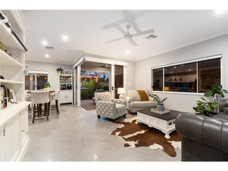 14 Roberts Crescent, Bellbird Park QLD 4300