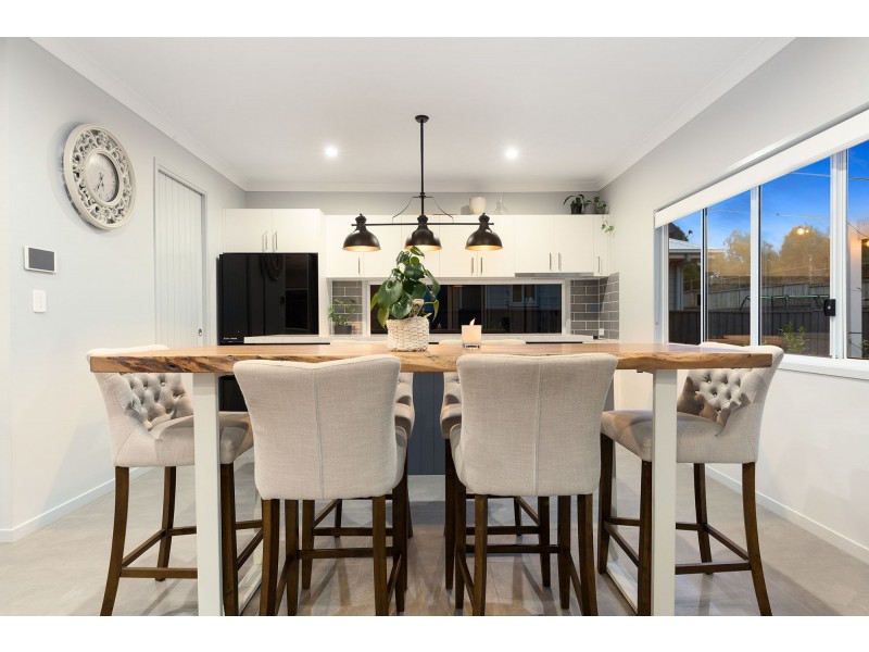 14 Roberts Crescent, Bellbird Park QLD 4300