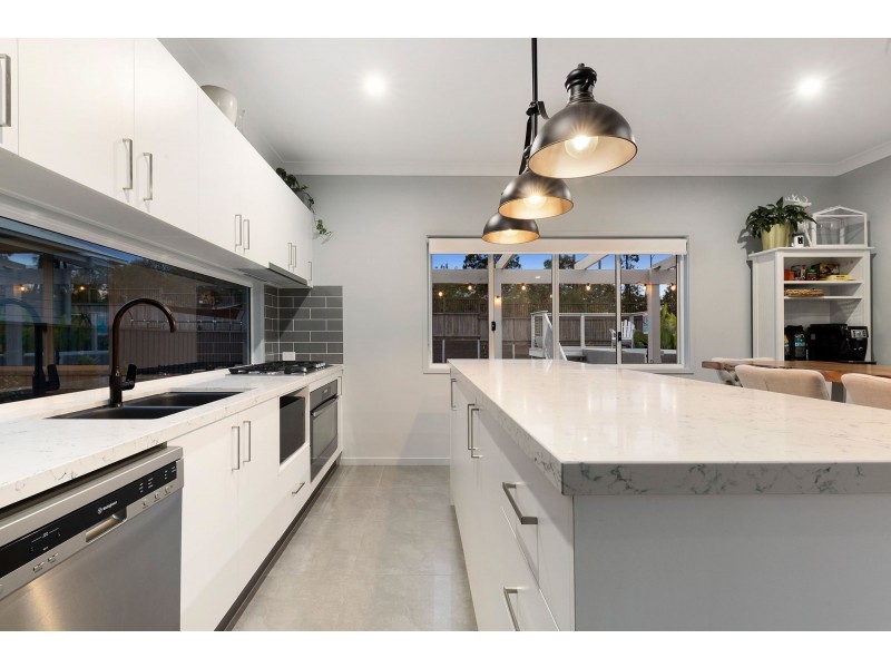 14 Roberts Crescent, Bellbird Park QLD 4300