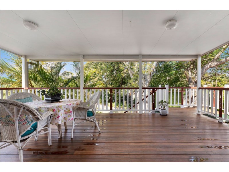 9 Cardew Street, East Ipswich QLD 4305