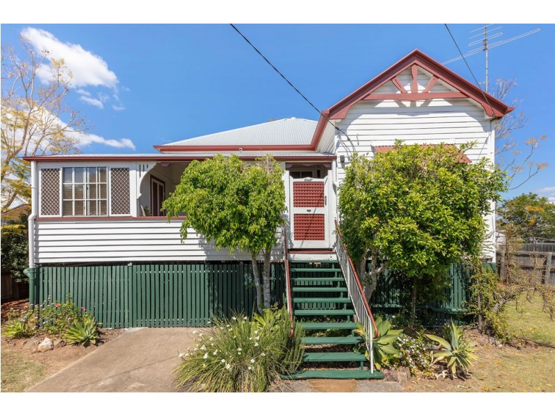 9 Cardew Street, East Ipswich QLD 4305