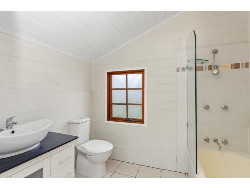 146 Pine Mountain Road, Brassall QLD 4305