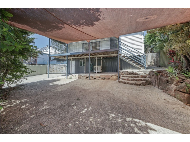 14 delacy street, North Ipswich QLD 4305