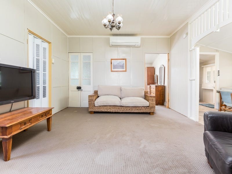 2279 Warrego Highway, Haigslea QLD 4306