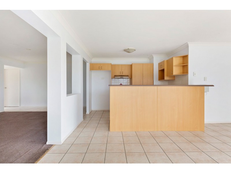 33 Vanessa Court, Camira QLD 4300