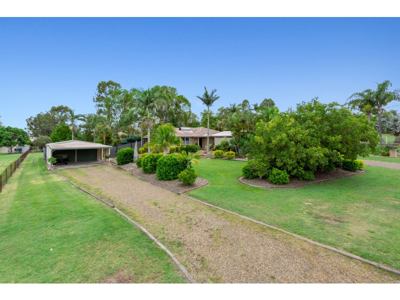 8 Banbury Court, Willowbank QLD 4306