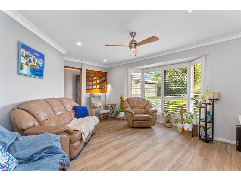 8 Banbury Court, Willowbank QLD 4306