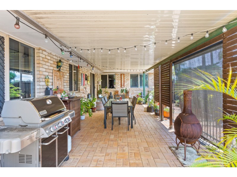 8 Banbury Court, Willowbank QLD 4306