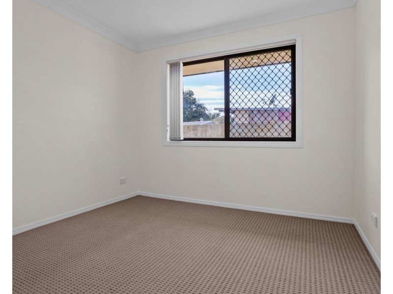 74 David Street, North Booval QLD 4304