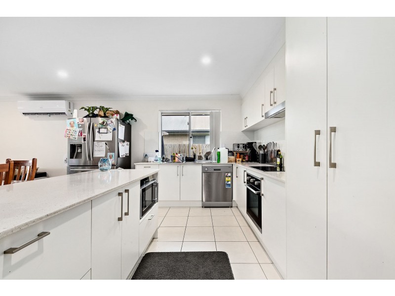 36 Paterson Road, Walloon QLD 4306