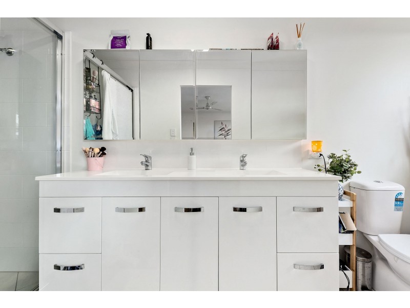 36 Paterson Road, Walloon QLD 4306