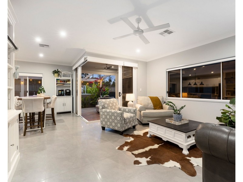 14 Roberts Crescent, Bellbird Park QLD 4300