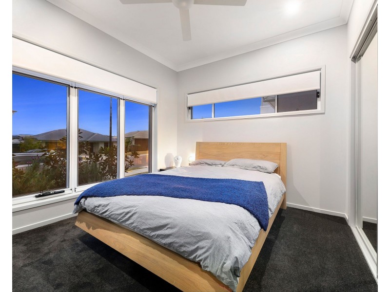14 Roberts Crescent, Bellbird Park QLD 4300