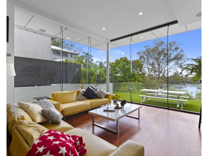 87 Goldieslie Road, Indooroopilly QLD 4068