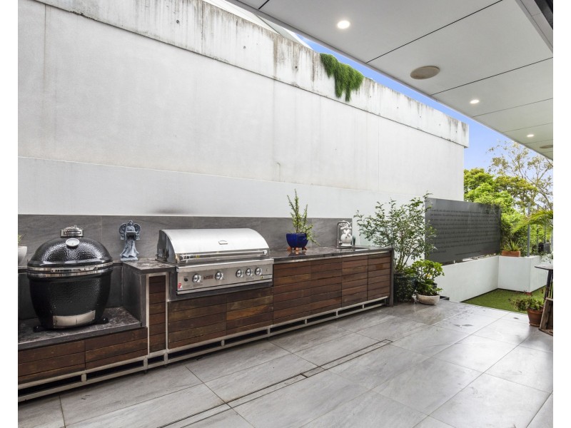 87 Goldieslie Road, Indooroopilly QLD 4068