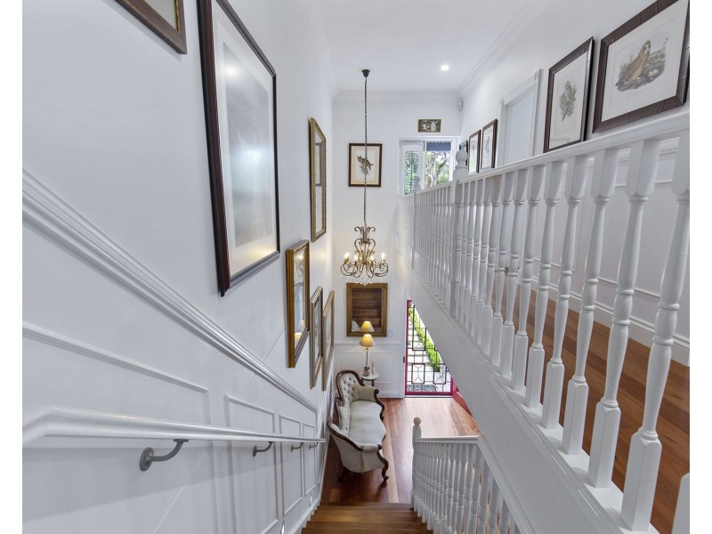 87 Goldieslie Road, Indooroopilly QLD 4068