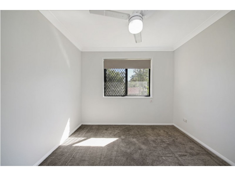 11 Samford Place, Forest Lake QLD 4078