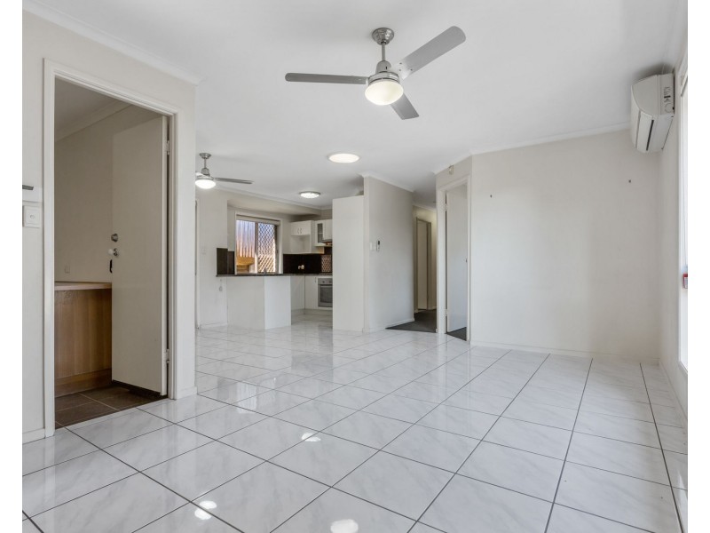 8 Merlin Terrace, Kenmore QLD 4069
