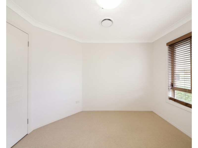 37 Longbow Crescent, Forestdale QLD 4118