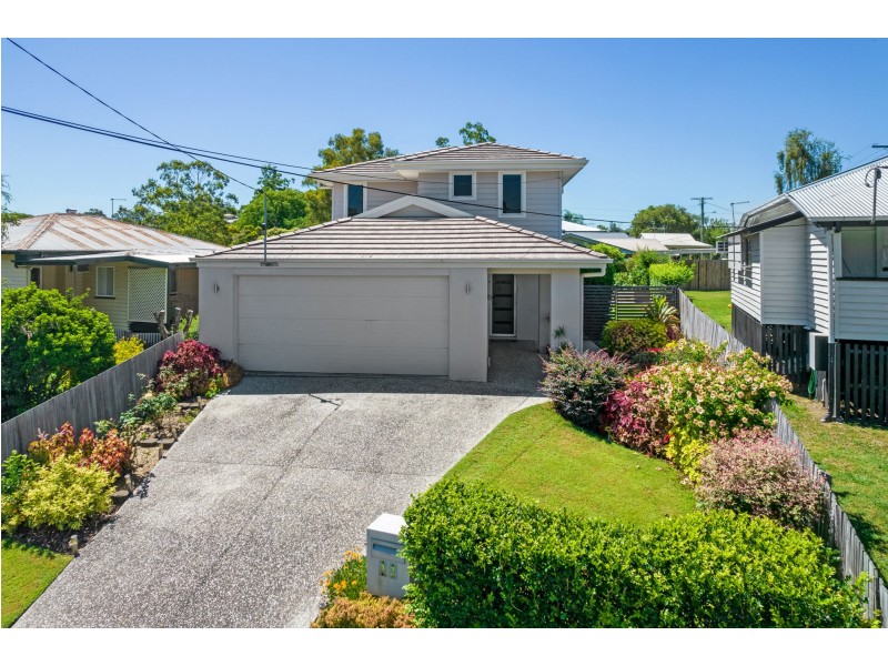 32 Sydney Street, Brassall QLD 4305